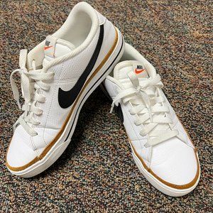 NIKE COURT LEGACY MAN